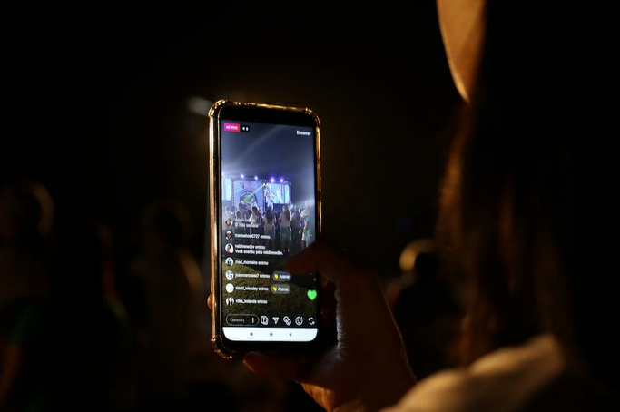 live stream